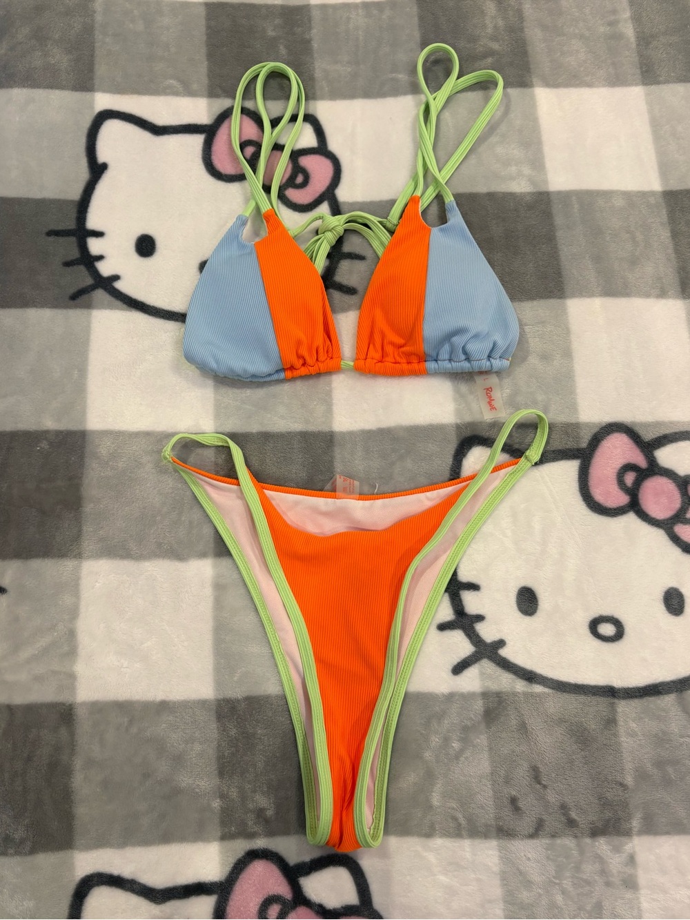 Romwe Colorblock Ribbed Triangle Bikini